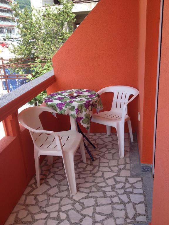 Apartments Holiday Budva Habitación foto